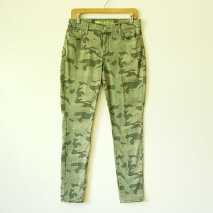 Old Navy Camouflage Jeans sz. 10